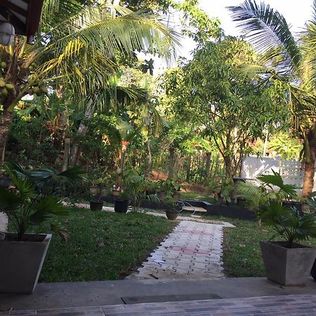 Mirewon Guest Hotel Weligama Kültér fotó