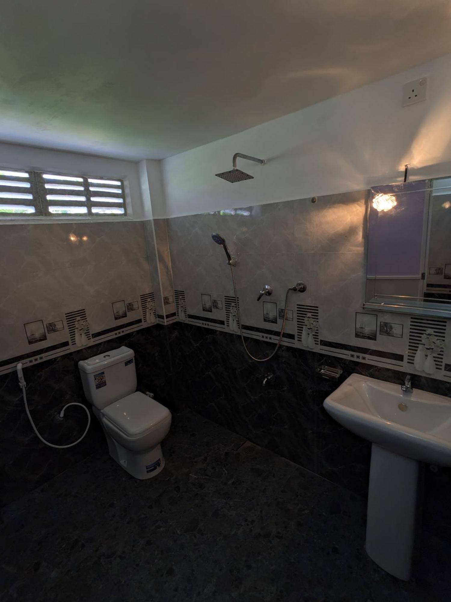 Mirewon Guest Hotel Weligama Kültér fotó
