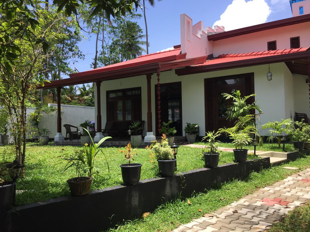 Mirewon Guest Hotel Weligama Kültér fotó